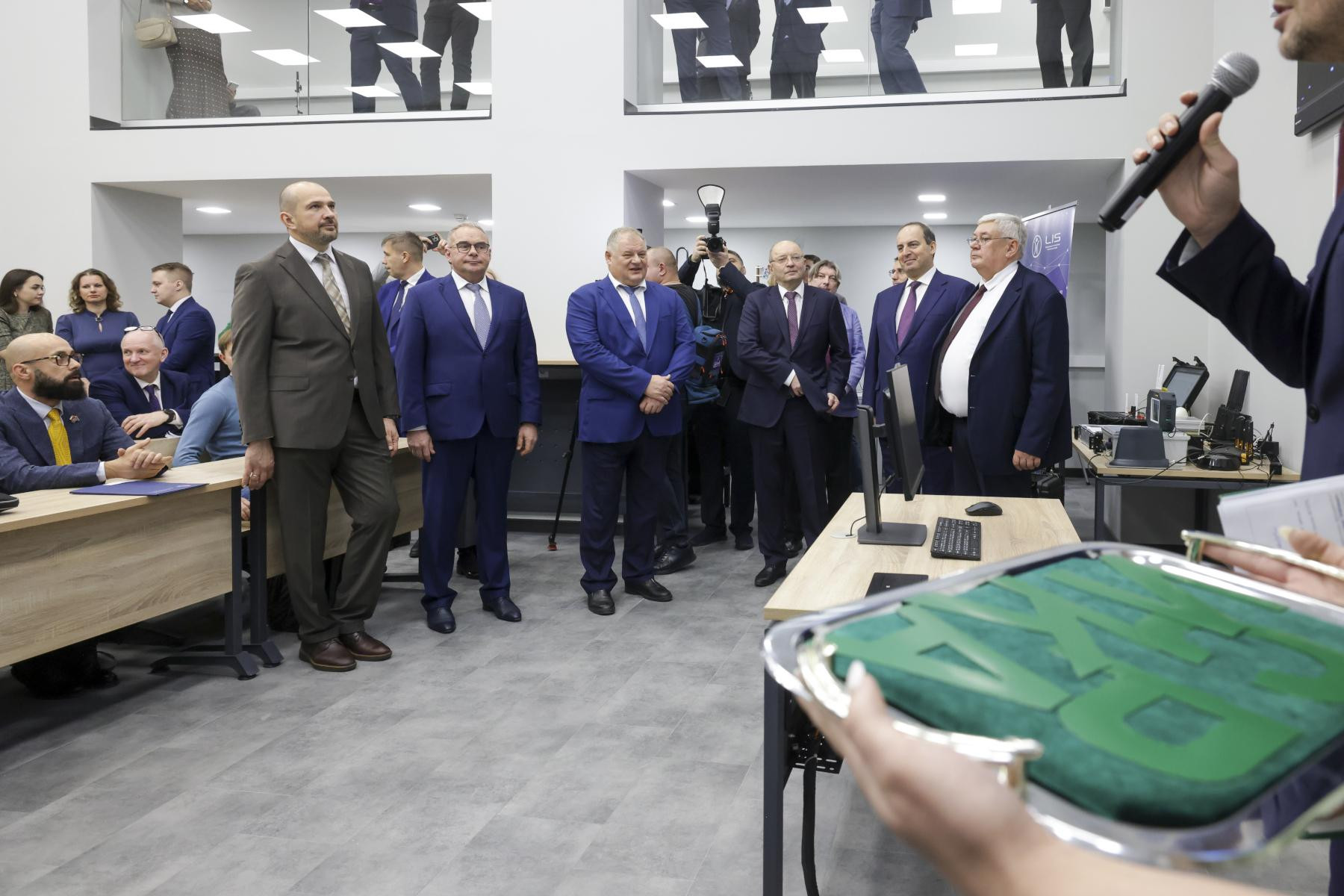 В ПГУПС открыты новые лаборатории